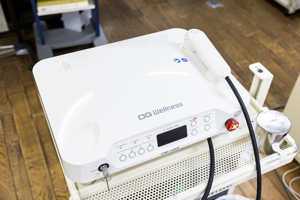 レーザー治療器